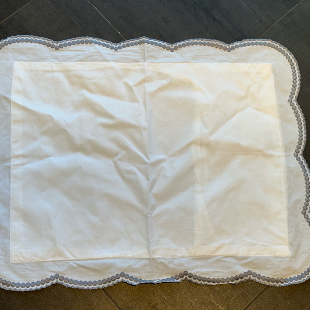 Gracious Home Amanda boudoir pillow sham